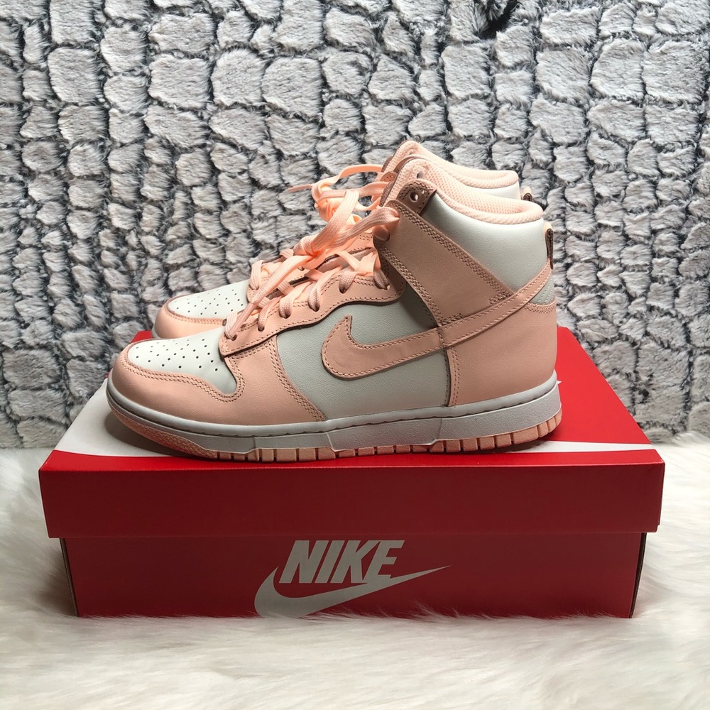 Nike dunk high crimson tint women’s